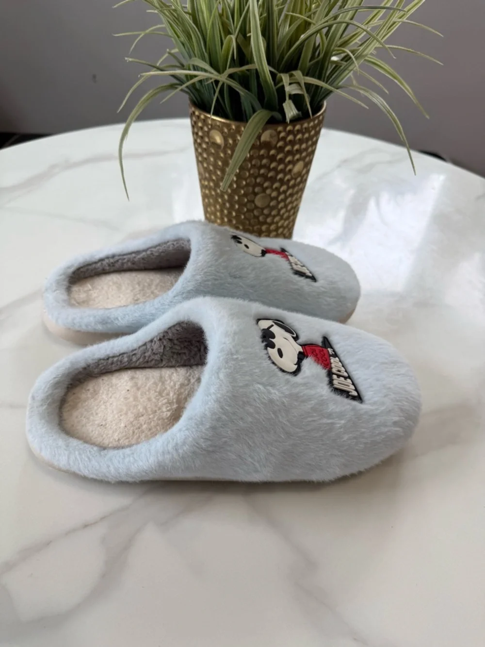 Unisex Snoopy 'Joe Cool' Light Blue Fuzzy Slippers
